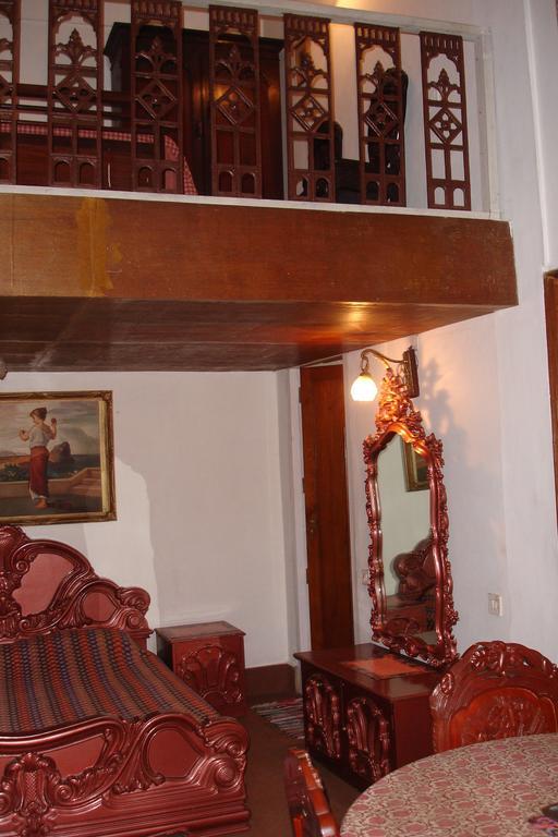 Bed and Breakfast The Red House à Ooty Chambre photo